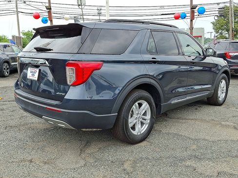 Certified 2023 Ford Explorer XLT w/ Equipment Group 202A AWD/4WD image 8