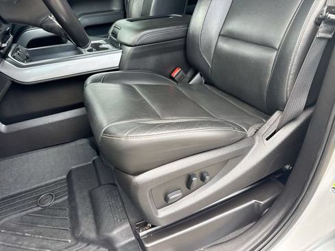 Used 2019 Chevrolet Silverado 2500 LTZ w/ Duramax Plus Package AWD/4WD image 12