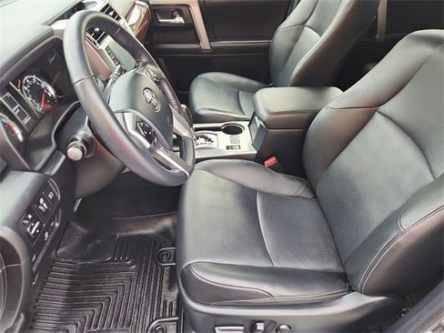 Used 2024 Toyota 4Runner Limited image 20