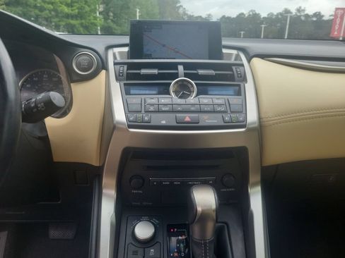 Used 2016 Lexus NX 200t FWD w/ Luxury Package image 27