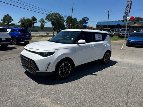New 2025 Kia Soul EX image 8