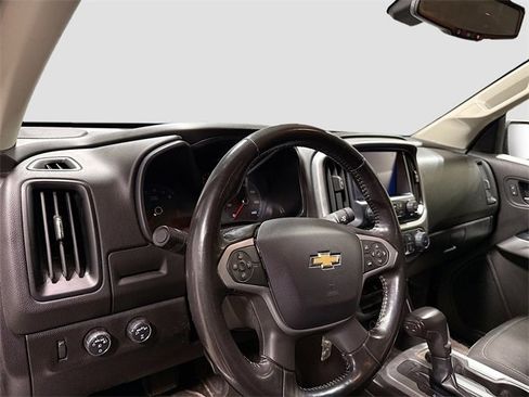 Used 2018 Chevrolet Colorado LT w/ LT Convenience Package image 10