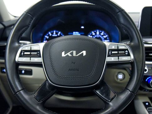 Used 2022 Kia Telluride S image 26