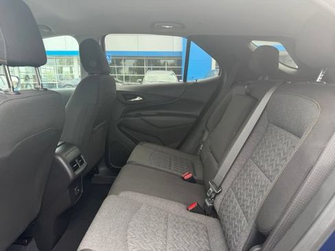 Used 2022 Chevrolet Equinox LT FWD image 9