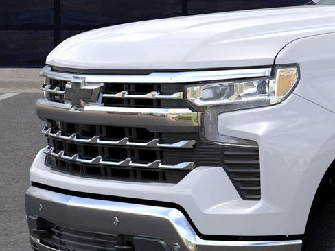 New 2026 Chevrolet Silverado 1500 LTZ w/ Z71 Off-Road Package AWD/4WD image 37
