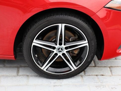 Used 2019 Mercedes-Benz A 220 4MATIC image 35