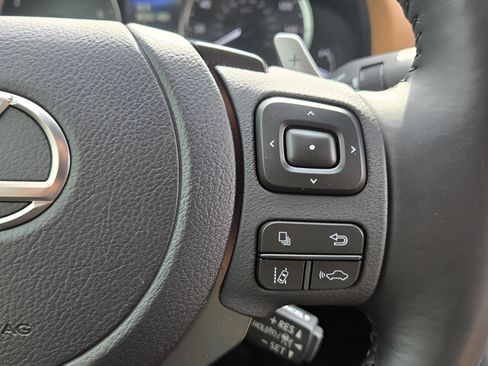 Used 2025 Lexus IS 300 300 w/ Premium Package image 24