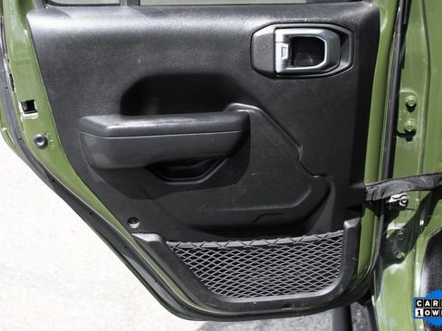 Used 2022 Jeep Wrangler Unlimited Sport image 30