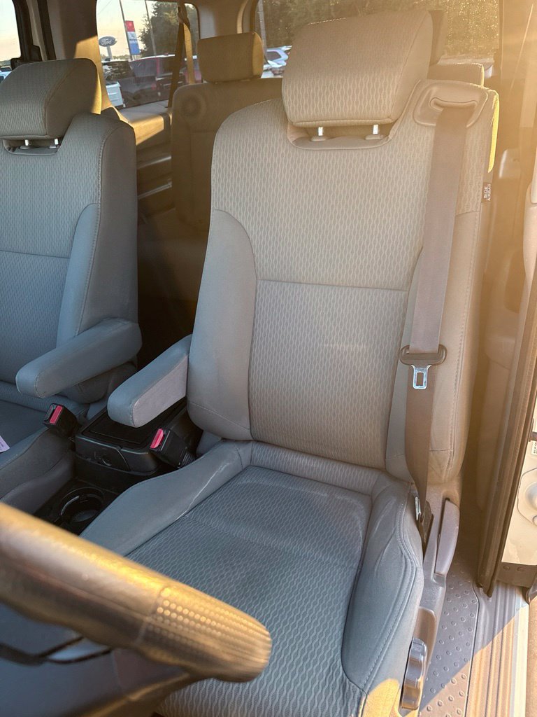 Used 2010 Honda Element EX image 3