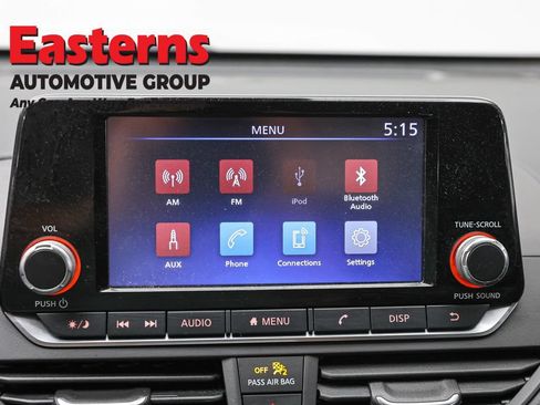 Used 2024 Nissan Altima 2.5 S FWD image 18