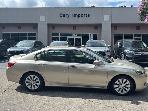 Used 2013 Honda Accord EX-L image 4