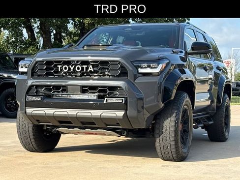 Used 2025 Toyota 4Runner TRD Pro AWD/4WD image 3