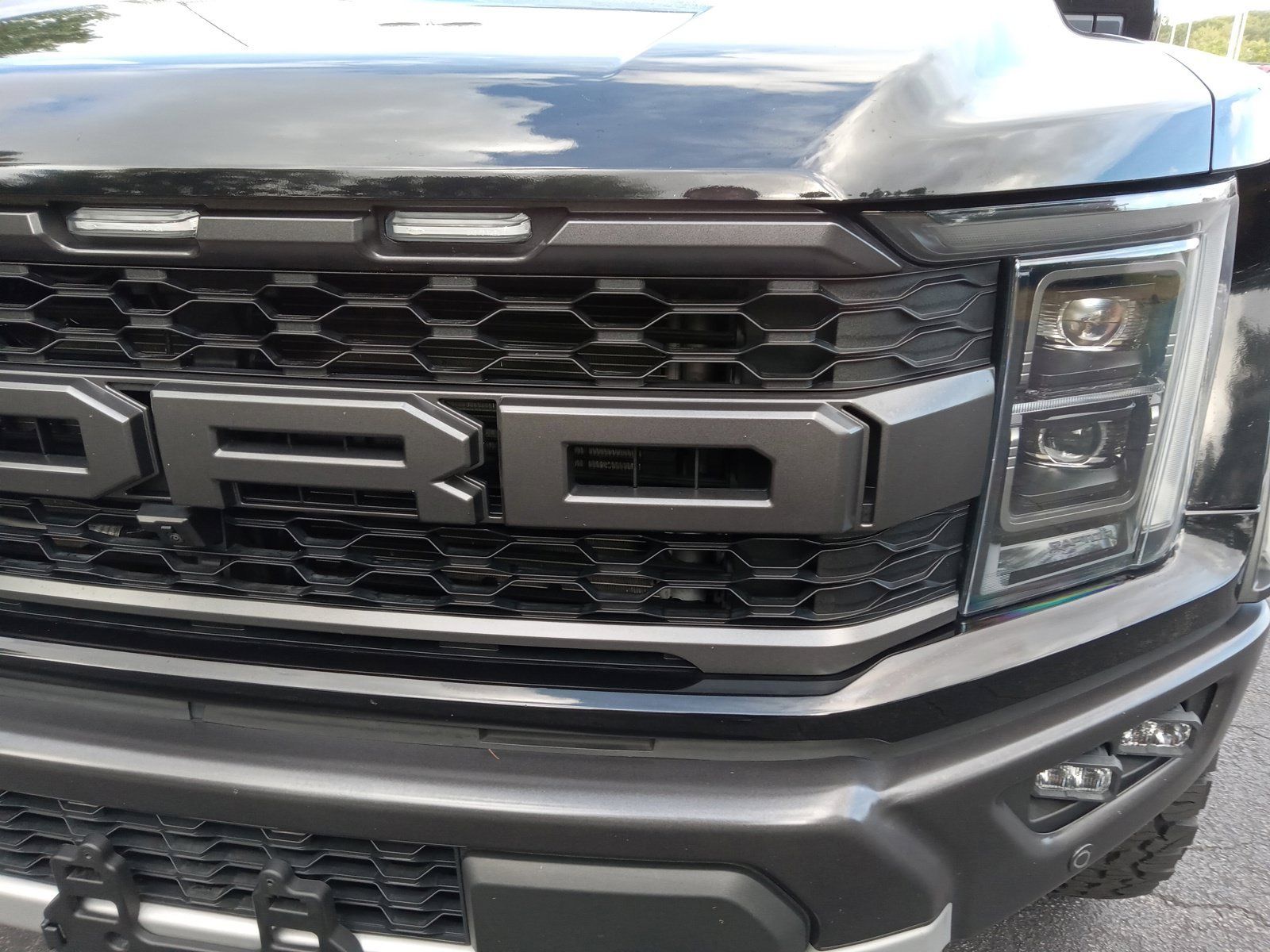 Used 2023 Ford F150 Raptor w/ Raptor Carbon Fiber Package AWD/4WD image 7
