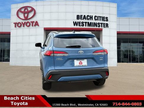 Certified 2026 Toyota Corolla Cross XLE image 9