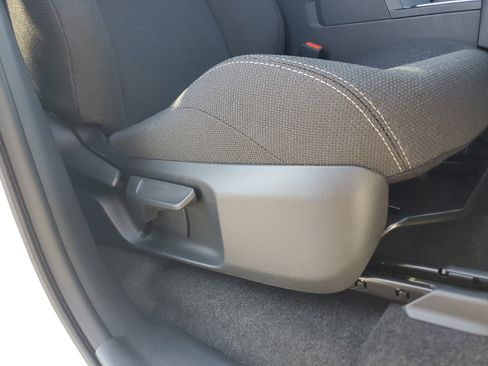 New 2026 Toyota 4Runner SR5 image 34