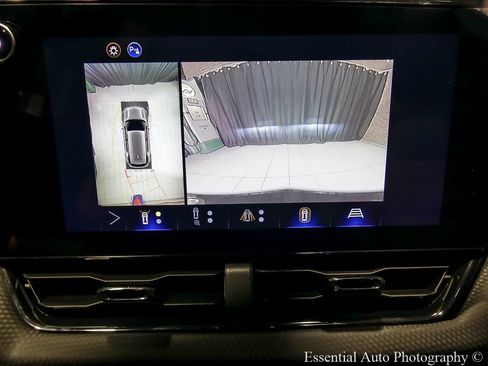 New 2026 Chevrolet Equinox RS w/ Safety and Technology Package FWD image 20