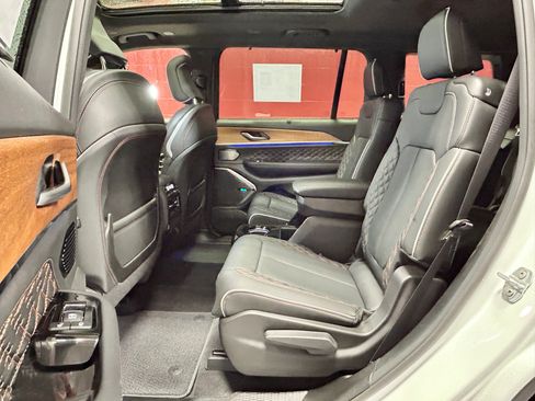Certified 2023 Jeep Grand Cherokee L Summit AWD/4WD image 41