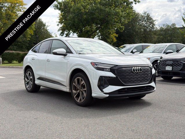 Used 2024 Audi Q4 e-tron Prestige AWD/4WD image 3