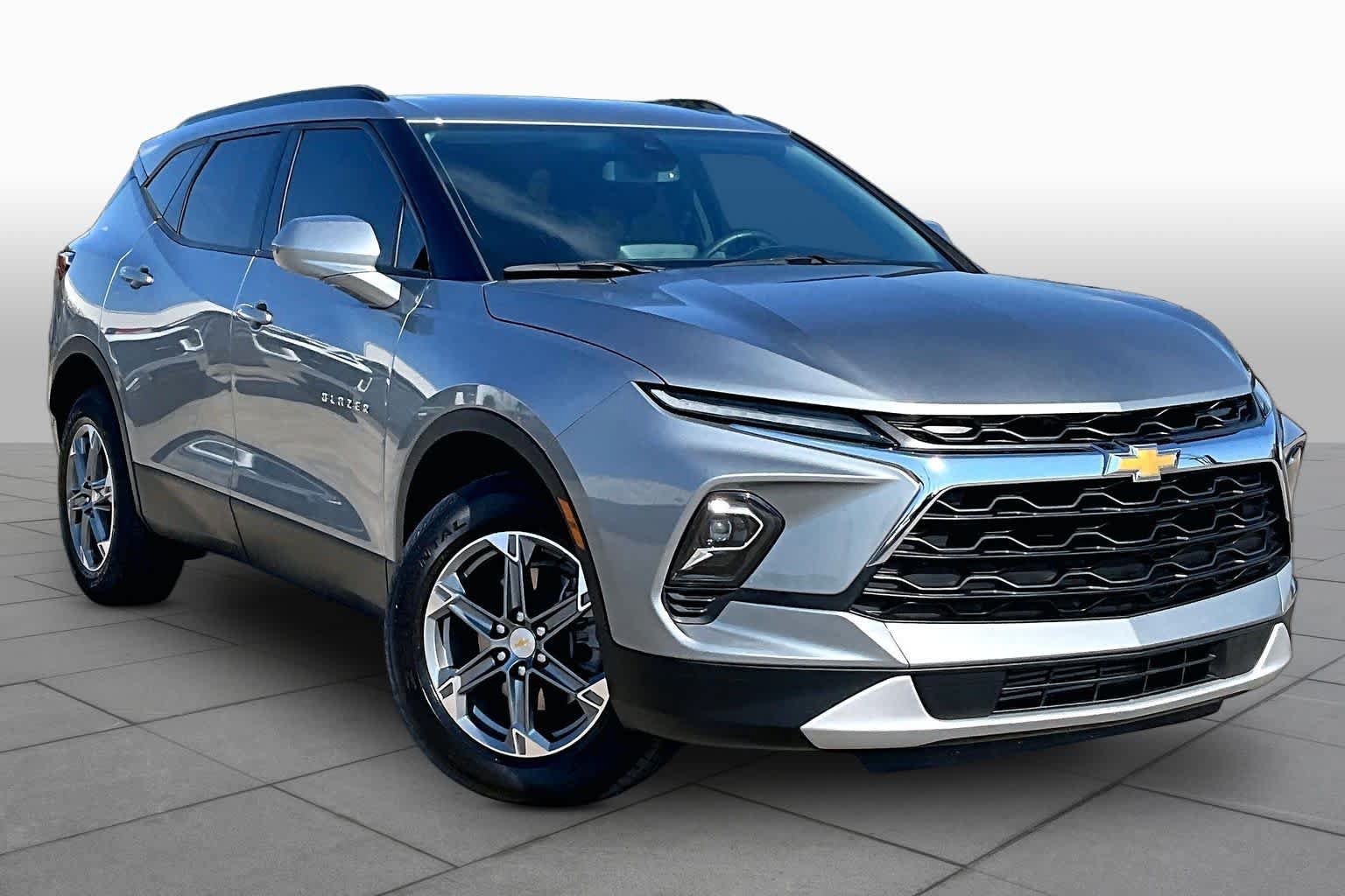 Certified 2024 Chevrolet Blazer LT w/ Convenience Package FWD image 3
