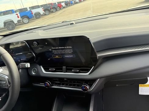 New 2026 Chevrolet Equinox LT w/ Convenience Package II image 46