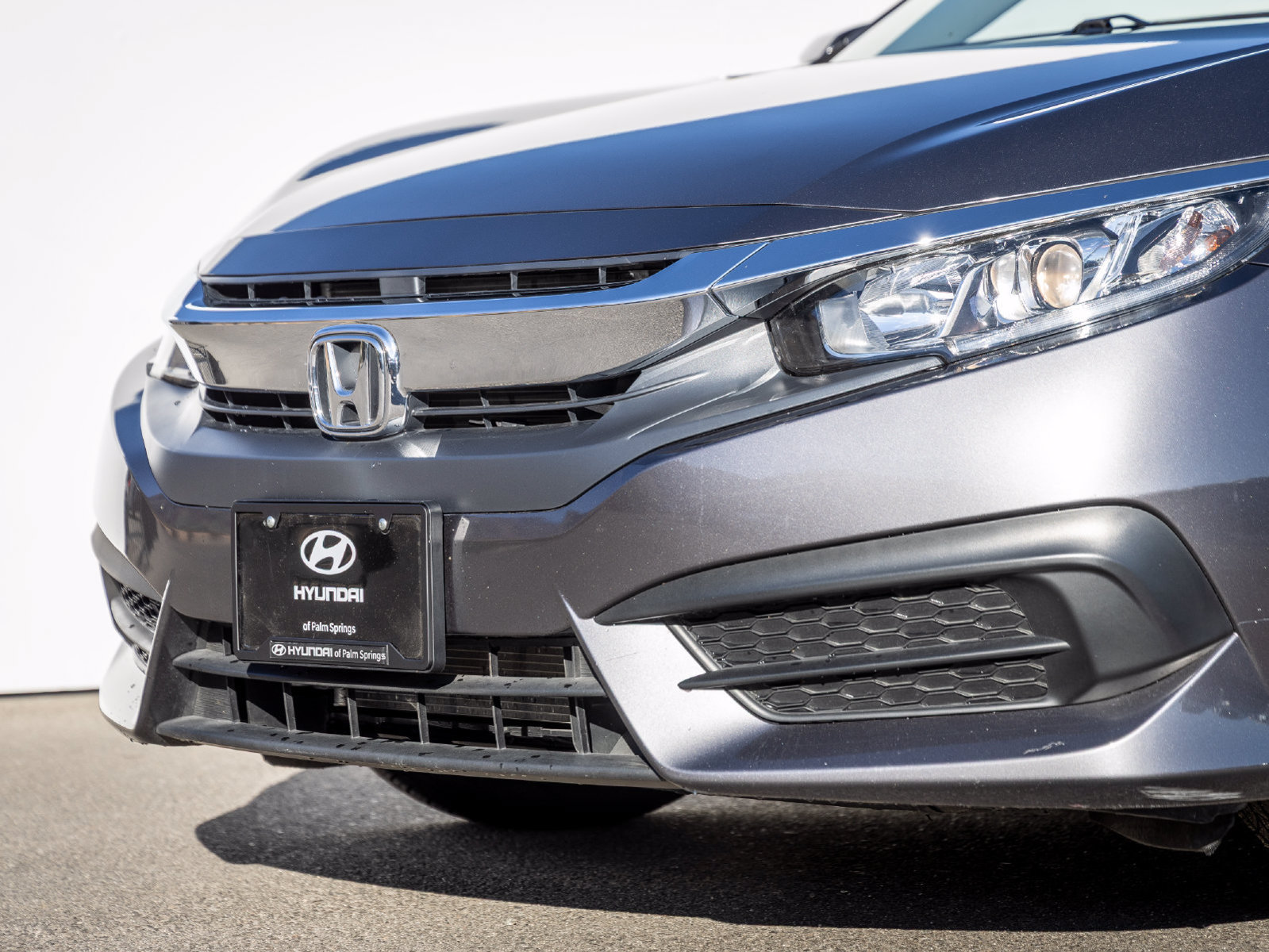 Used 2016 Honda Civic EX image 3