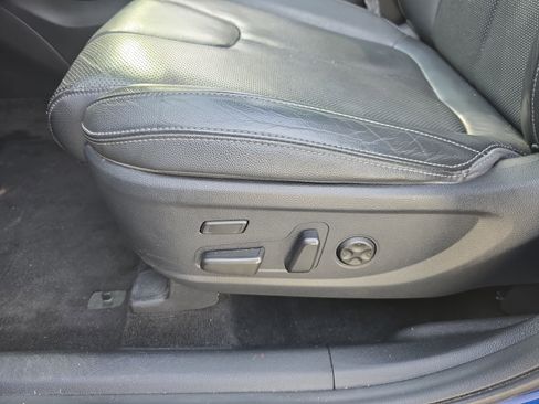 Used 2020 Hyundai Santa Fe Limited image 30