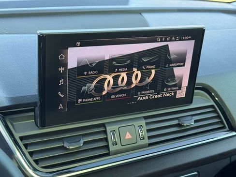 Certified 2024 Audi Q5 e Premium w/ Convenience Package image 26