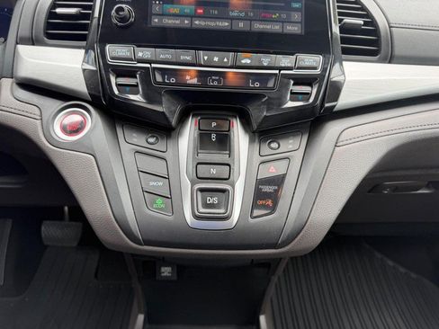 Used 2018 Honda Odyssey EX-L image 19