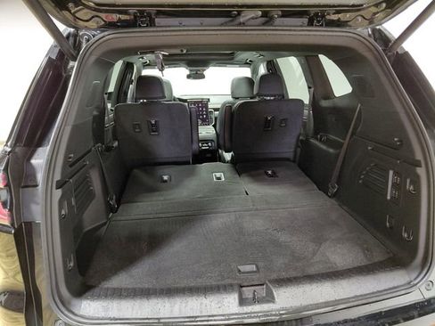 Used 2025 GMC Acadia Denali w/ LPO, Floor Liner Package AWD/4WD image 42