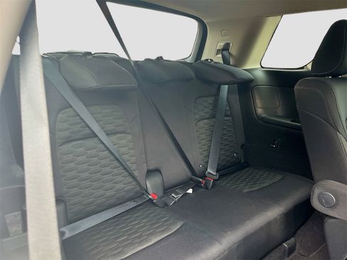 Used 2022 Nissan Pathfinder SV w/ SV Premium Package image 27