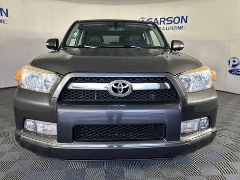 Used 2013 Toyota 4Runner Limited AWD/4WD image 2
