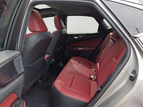 Used 2024 Lexus NX 250 FWD image 8