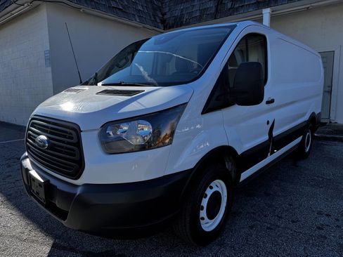 Used 2019 Ford Transit 150 130 Low Roof image 4