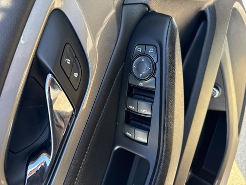 Used 2023 Chevrolet Traverse LT w/ Midnight/Sport Edition image 13