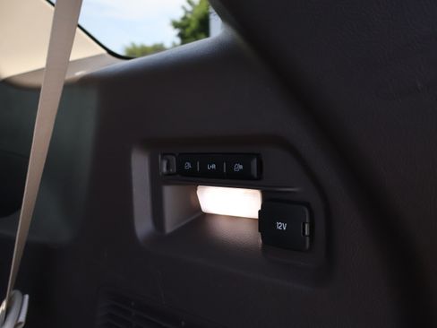 Used 2020 Ford Explorer Platinum AWD/4WD image 21