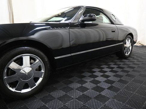 Used 2002 Ford Thunderbird RWD image 7