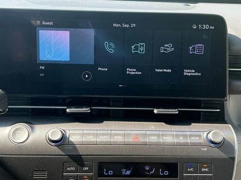 Used 2024 Hyundai Kona SEL image 14