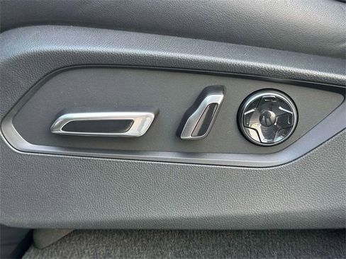 Used 2023 Acura MDX A-Spec image 19