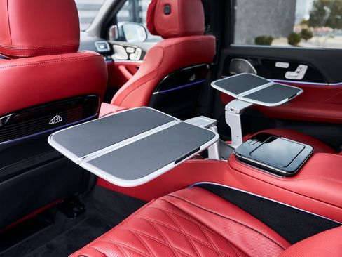 Used 2026 Mercedes-Benz Maybach GLS 600 4MATIC image 64