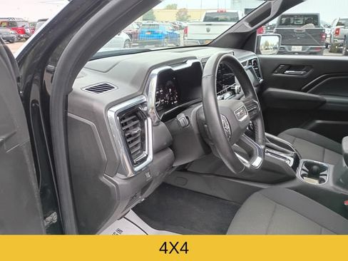 Used 2024 GMC Canyon Elevation w/ Convenience Package RWD image 11