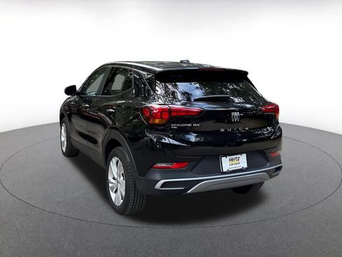 Used 2025 Buick Encore GX Preferred AWD/4WD image 5