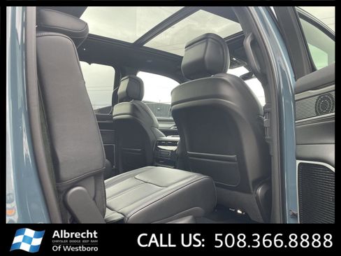 New 2026 Jeep Grand Wagoneer Limited AWD/4WD image 14