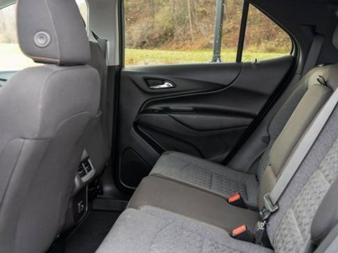 Used 2023 Chevrolet Equinox LT image 12