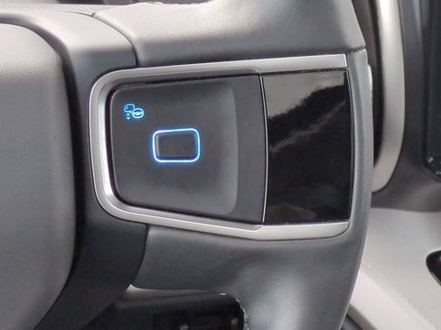 Used 2025 Ford Expedition Active AWD/4WD image 26