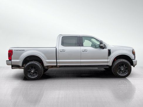 Used 2020 Ford F350 Lariat AWD/4WD image 6