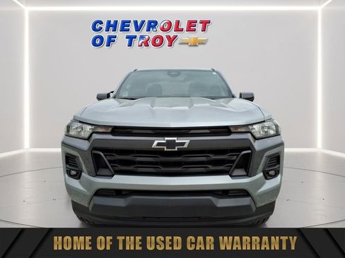 Used 2023 Chevrolet Colorado LT w/ LT Convenience Package II image 2