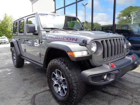 Used 2021 Jeep Wrangler Unlimited Rubicon w/ Dual Top Group AWD/4WD image 3