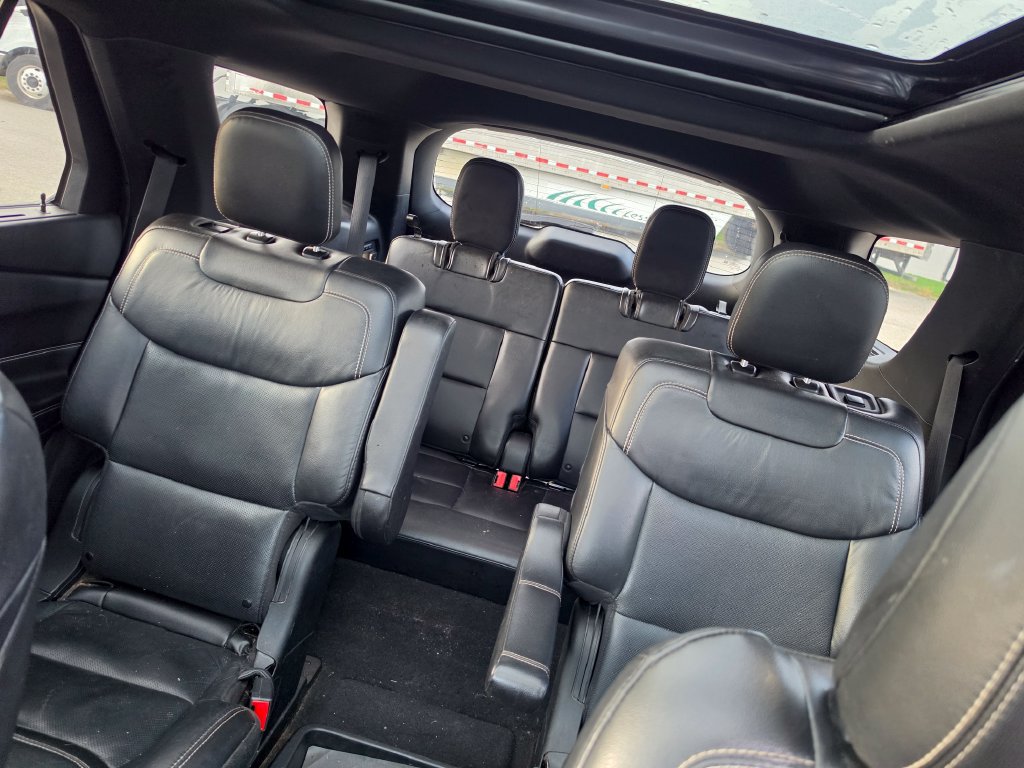 Used 2021 Ford Explorer ST w/ Equipment Group 401A AWD/4WD image 7