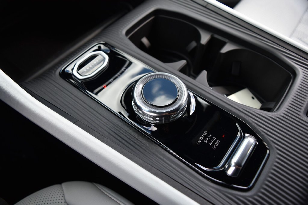 New 2026 Jeep Cherokee Overland AWD/4WD image 21