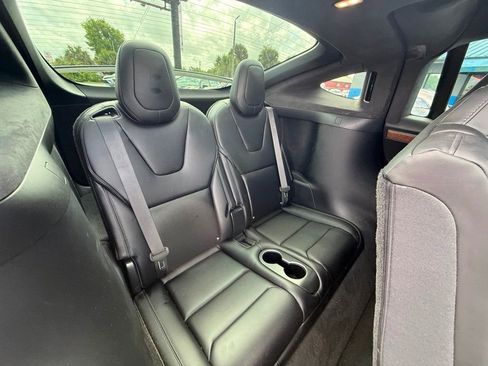 Used 2018 Tesla Model X 75D AWD/4WD image 24